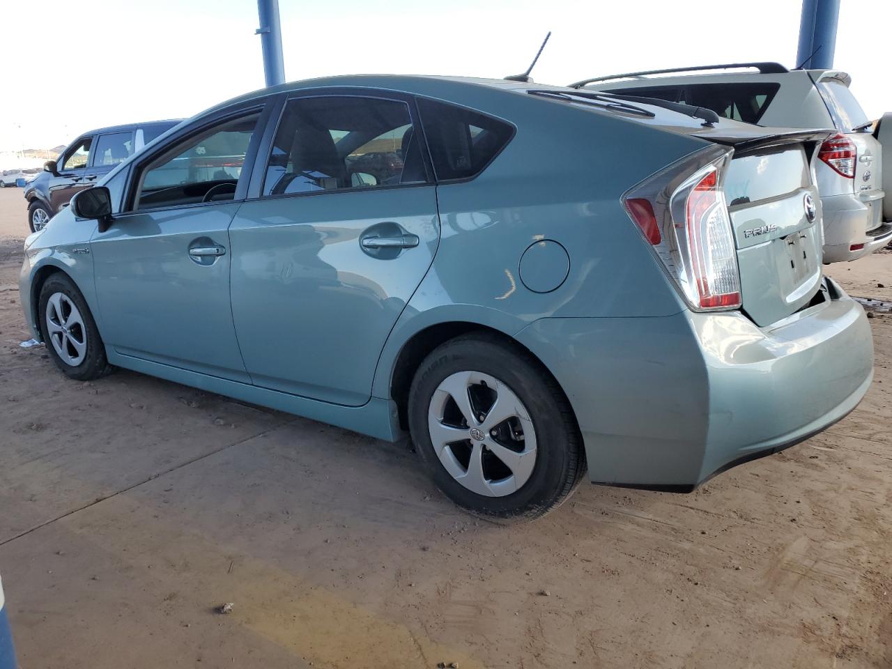 2014 Toyota Prius - Image 2