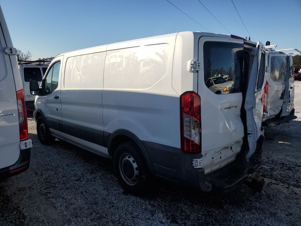 VIN 1FTYE1ZM8GKA04232 2016 FORD TRANSIT no.2