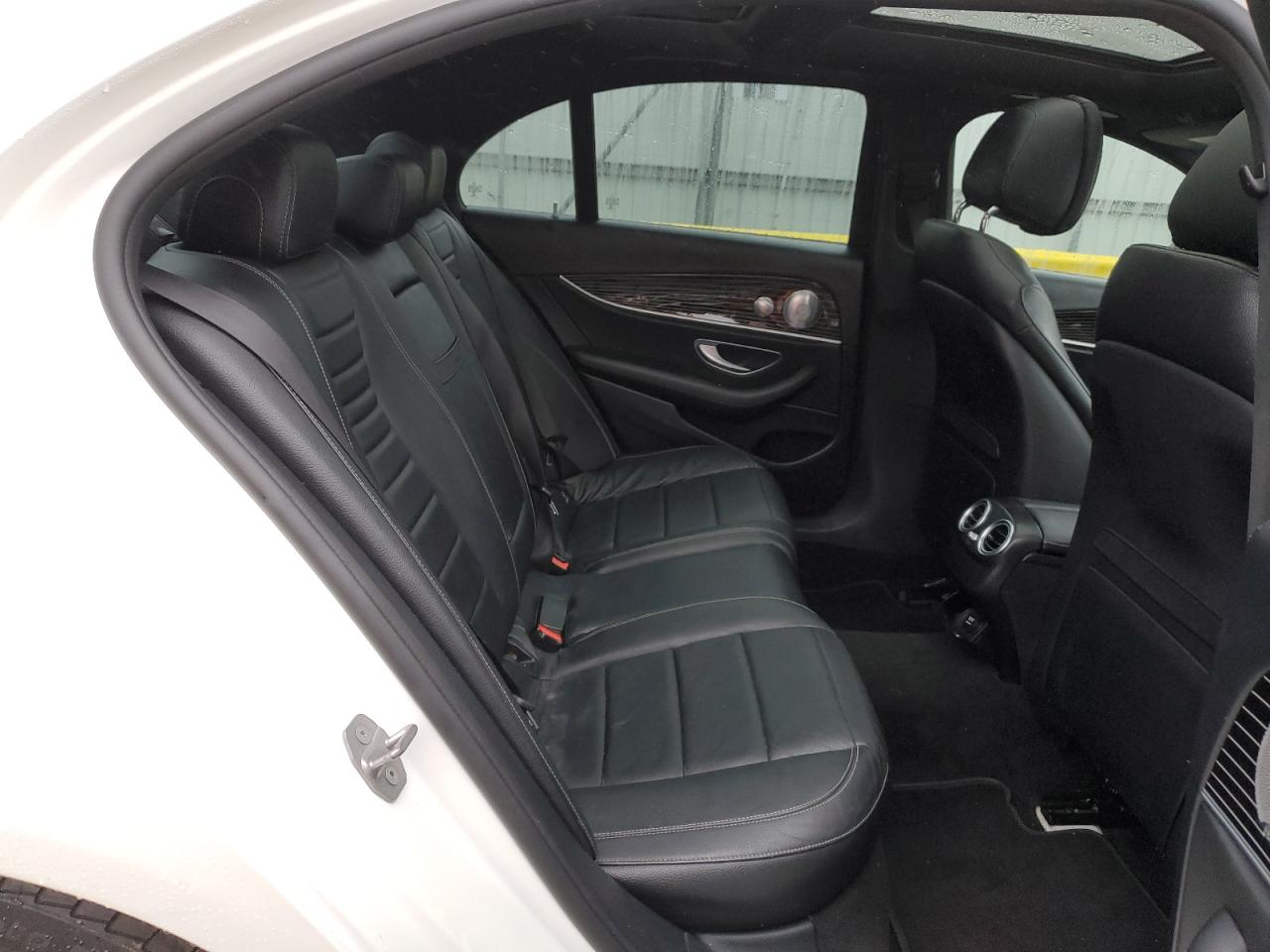 2017 Mercedes-Benz E-klasse - Image 10
