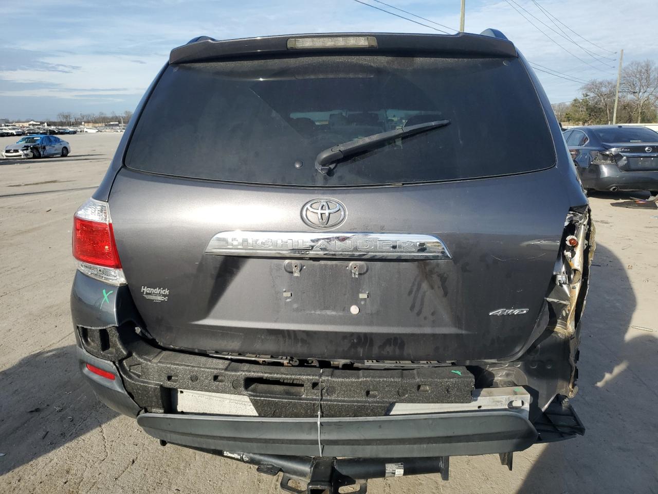 VIN 5TDDK3EHXDS225945 2013 TOYOTA HIGHLANDER no.6