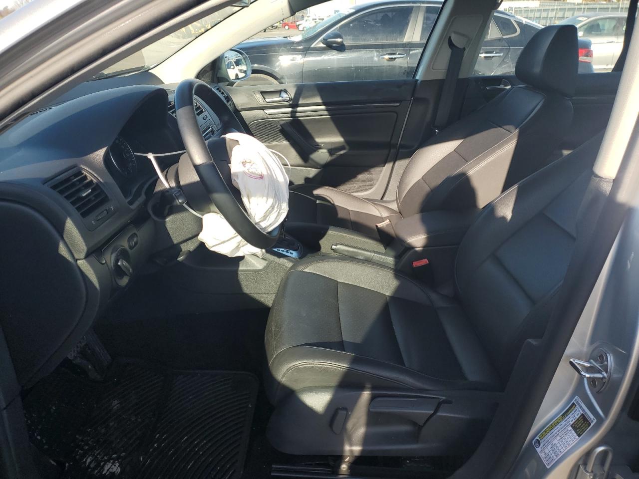 2010 Volkswagen Jetta Wolfsburg VIN: 3VWRA7AJ9AM106446 Lot: 86304104