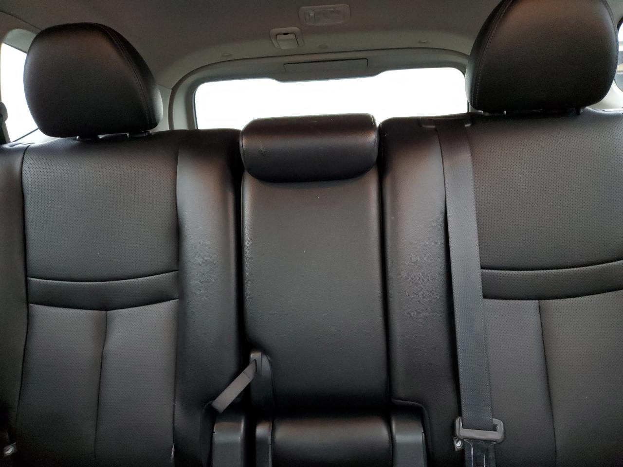 2019 Nissan Rogue - Image 10