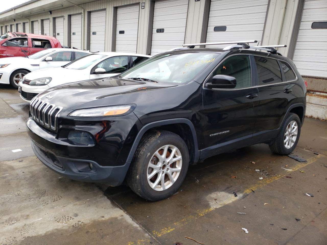 2018 Jeep Cherokee Latitude Plus for Sale in Louisville, KY - Side