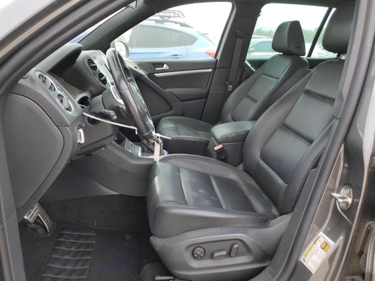 2016 Volkswagen Tiguan - Image 7