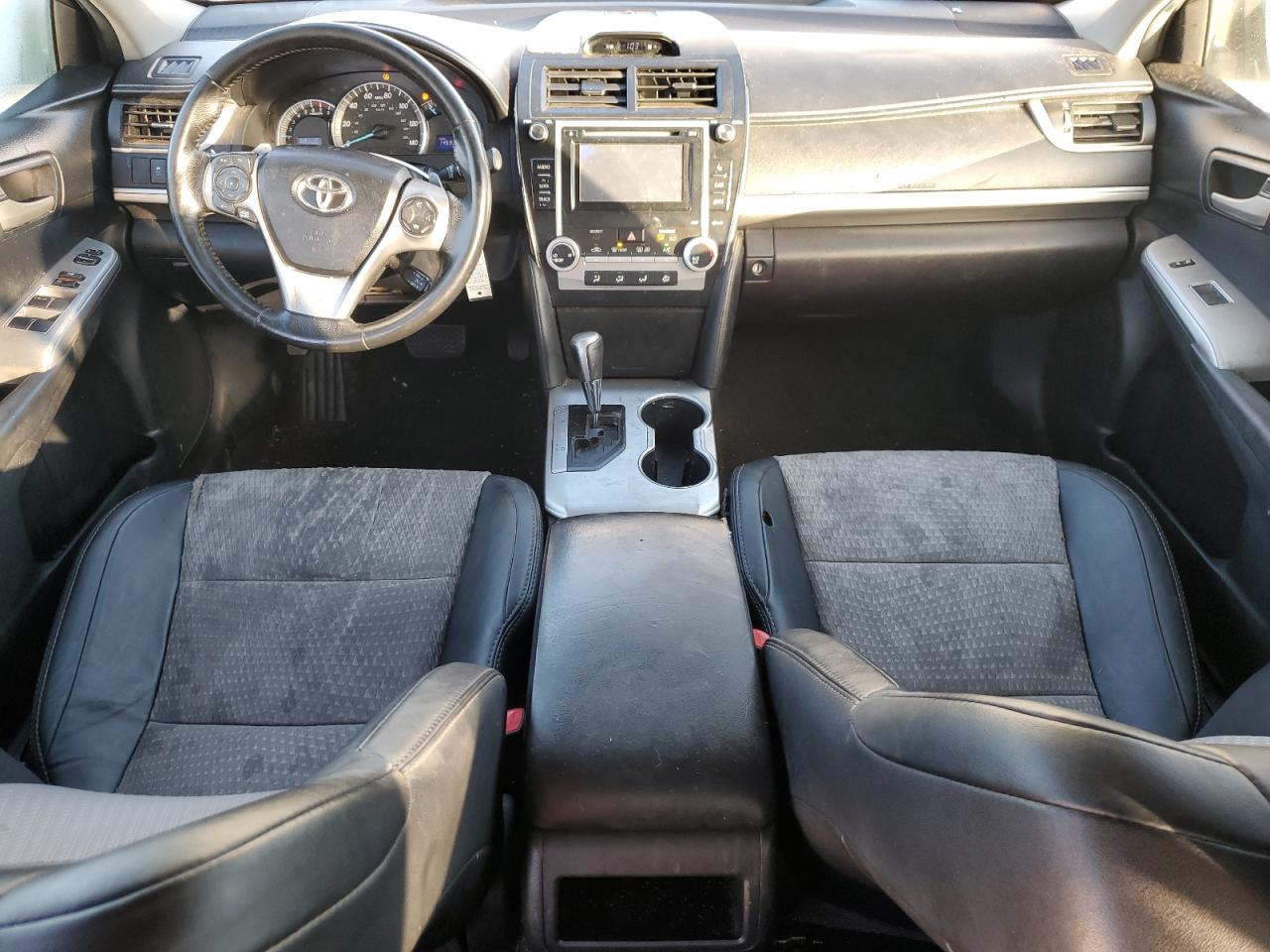 2012 Toyota Camry - Image 8