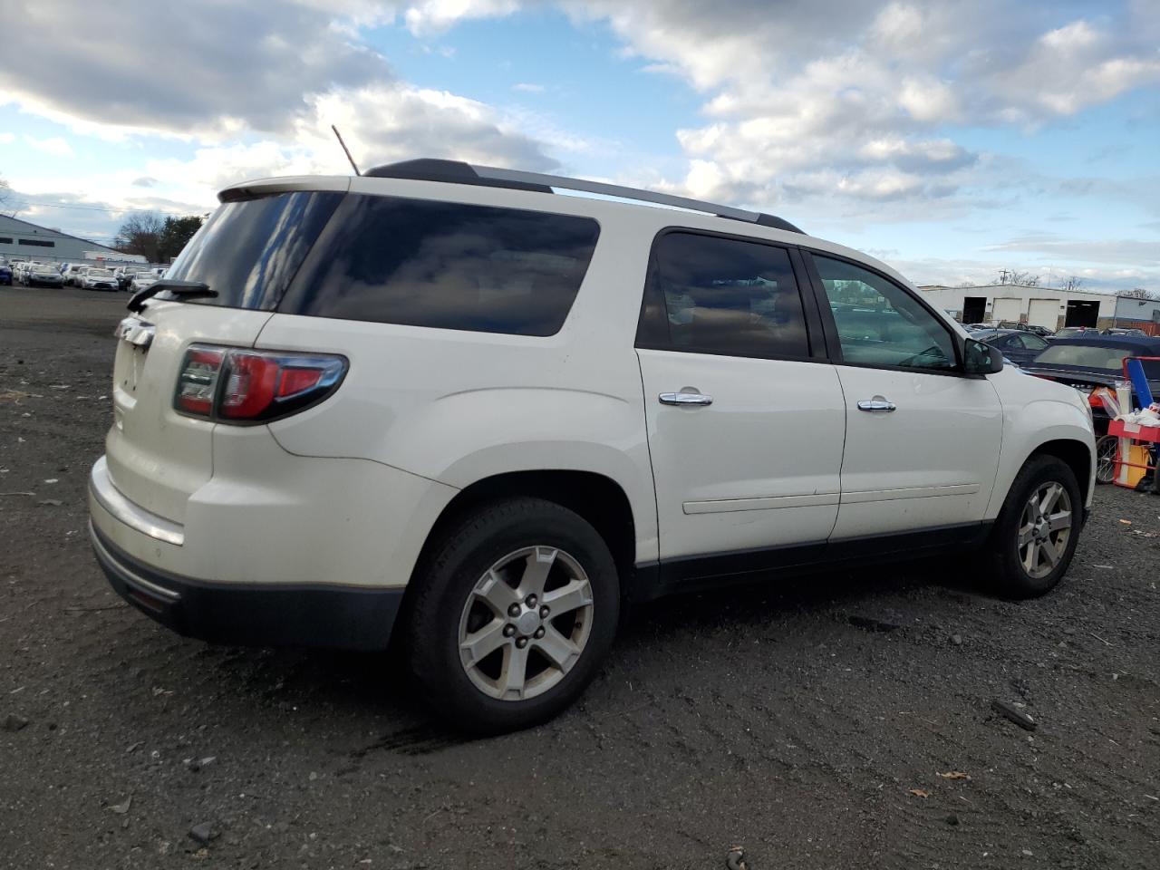 2013 GMC Acadia - Image 3