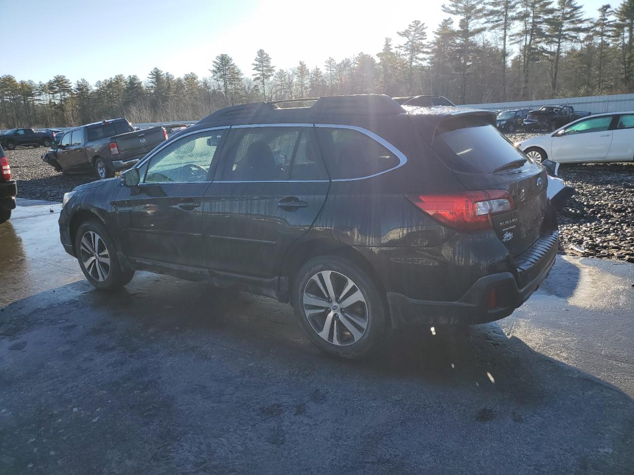 VIN 4S4BSAKC8J3215167 2018 SUBARU OUTBACK no.2