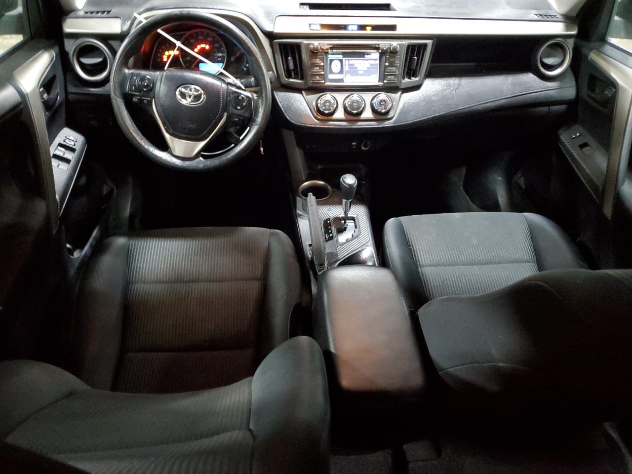2015 Toyota RAV 4 - Image 8