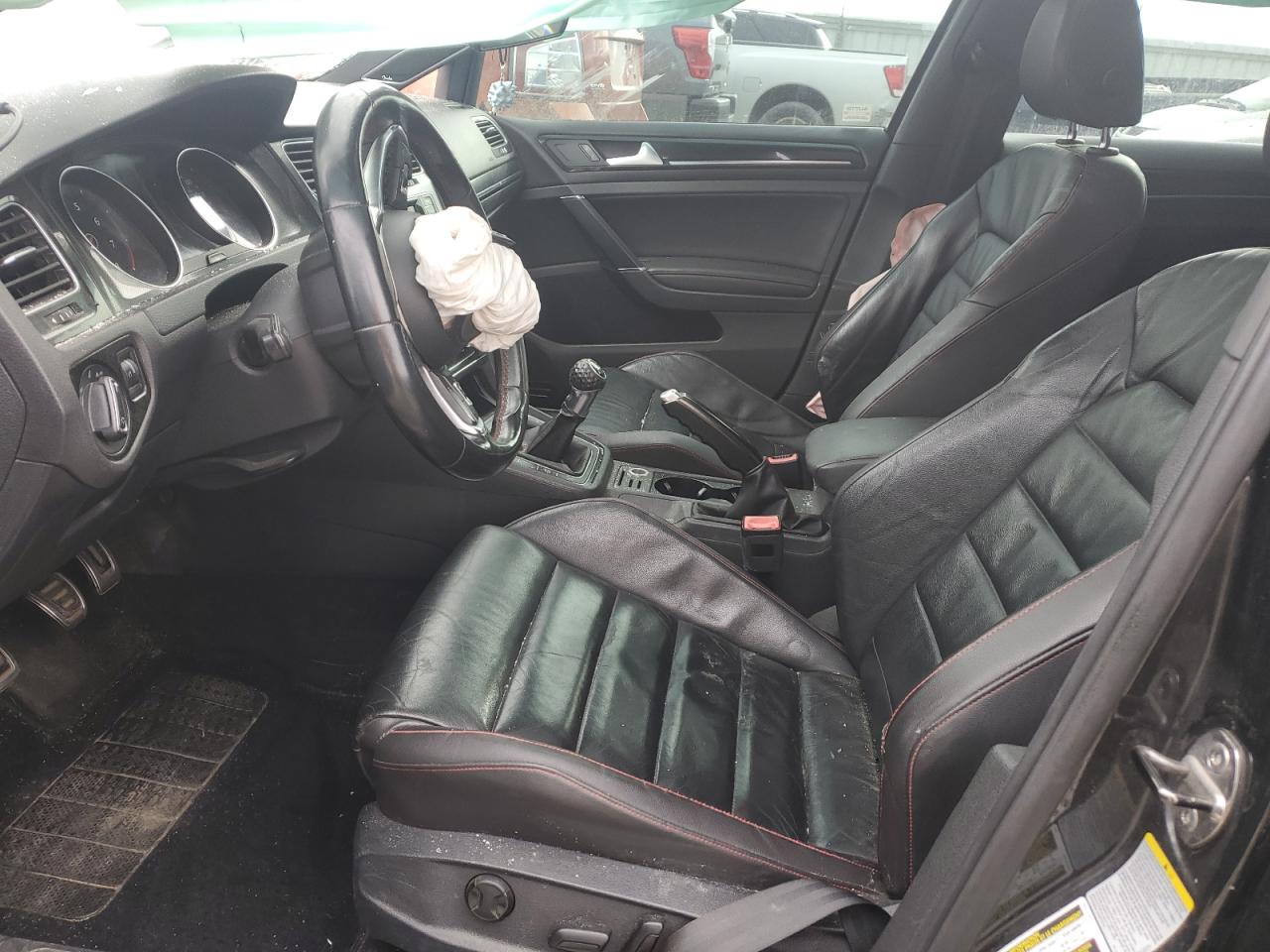 2015 Volkswagen Gti VIN: 3VW5T7AU4FM047087 Lot: 84506894