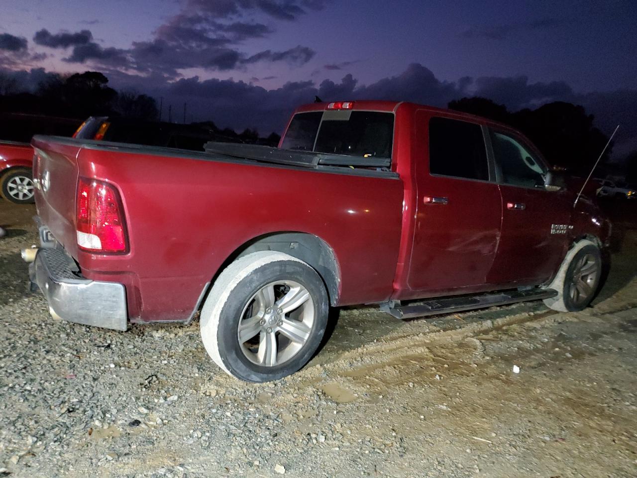 2014 RAM 1500 - Image 3