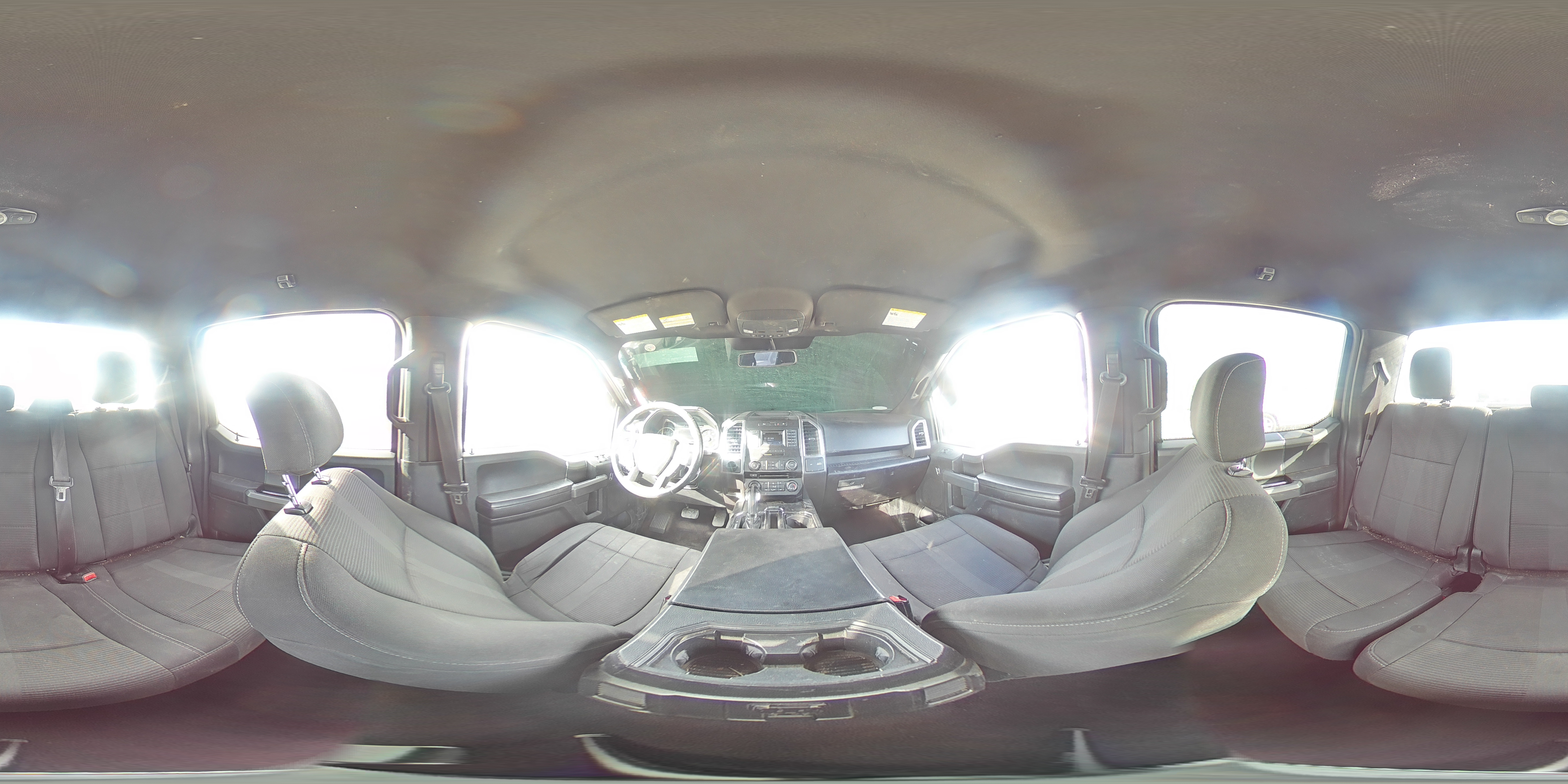 2015 Ford F-150 - Image 13