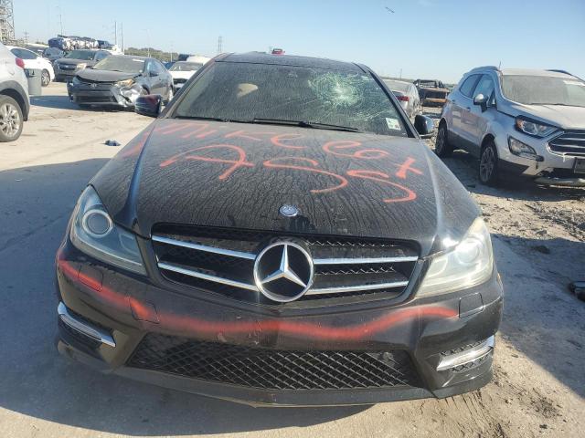  MERCEDES-BENZ C-CLASS 2012 Черный