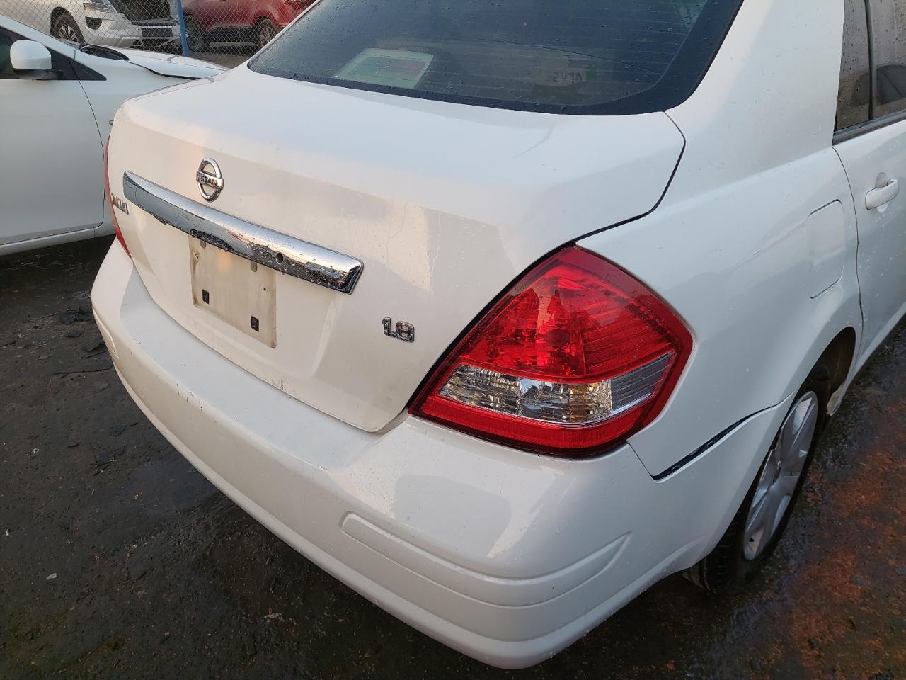 3N1BC1A63BK216075 - 2011 Nissan TIIDA - #84777334