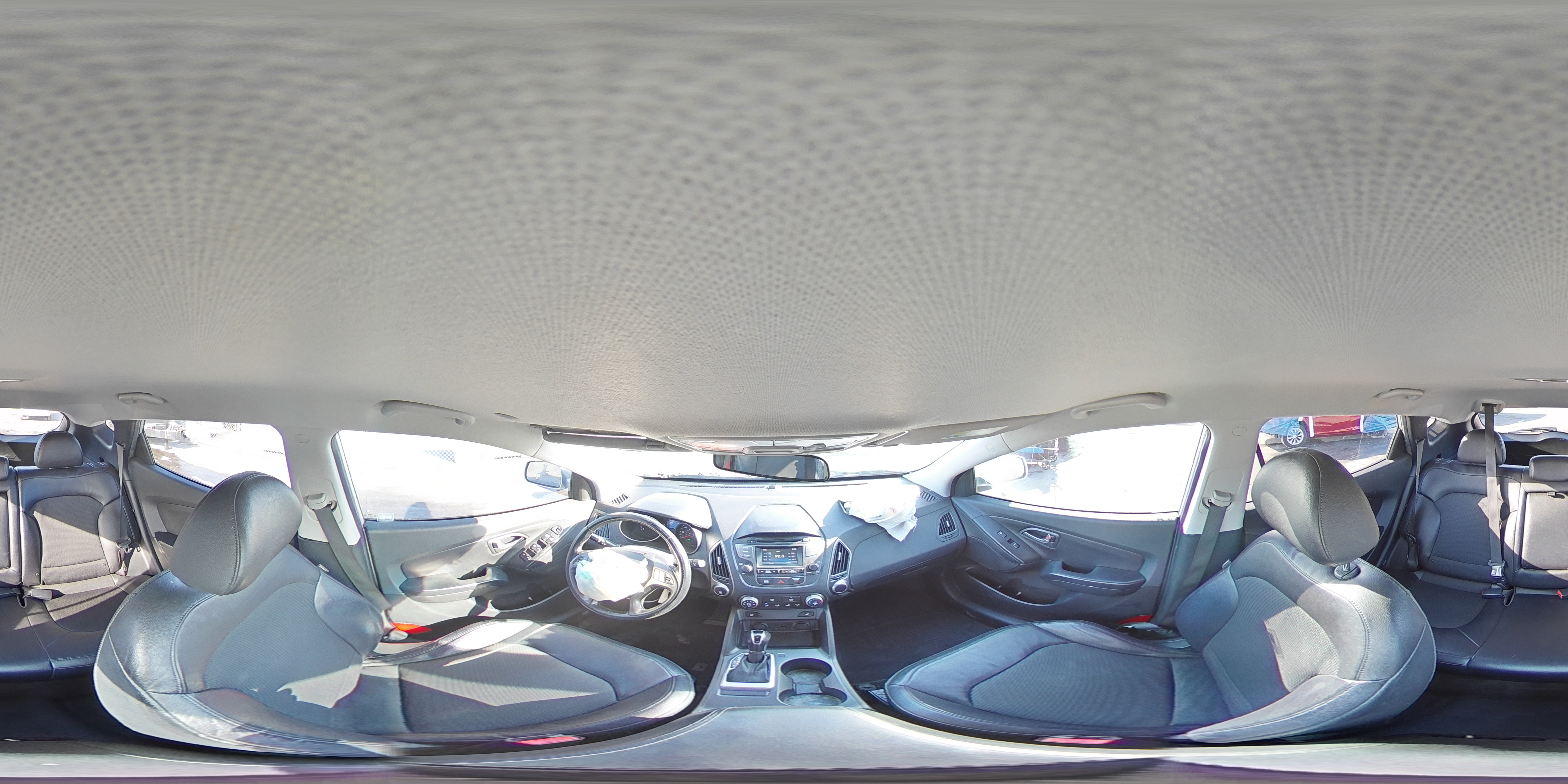 2014 Hyundai Tucson - Image 15