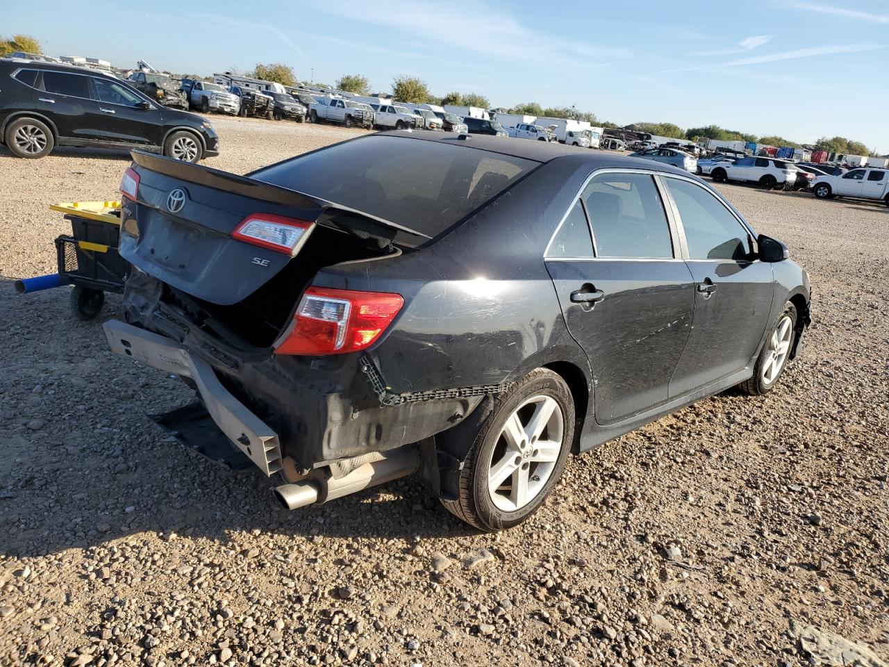 2012 Toyota Camry - Image 3