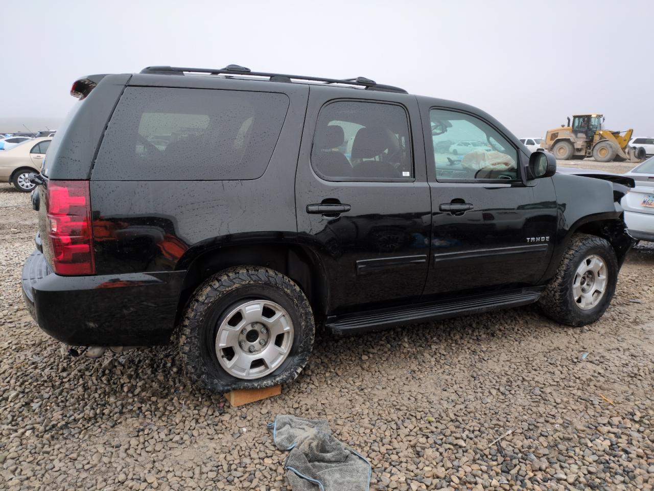 2014 Chevrolet Tahoe - Image 3