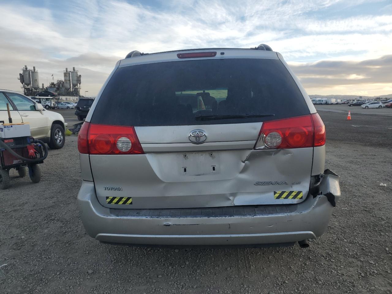 2006 Toyota Sienna - Image 6