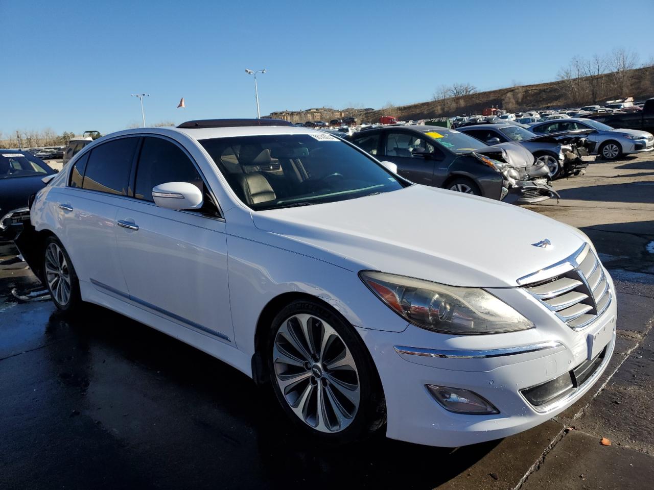 2014 Hyundai Genesis - Image 4