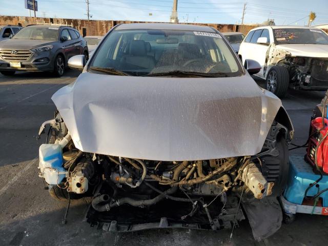  MAZDA 3 2013 Srebrny