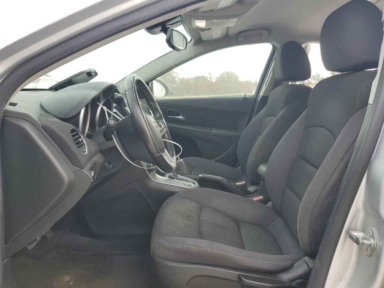2013 Chevrolet Cruze - Image 7