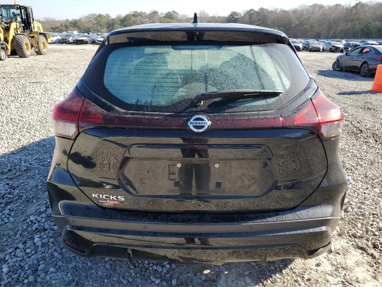 2021 Nissan Kicks - Image 6