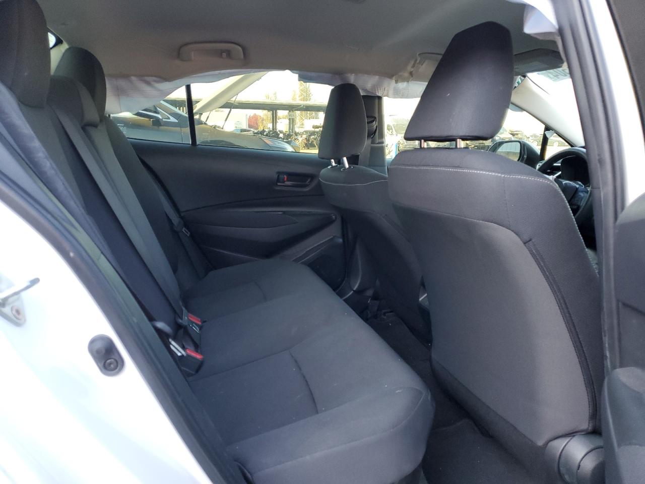 2024 Toyota Corolla Le VIN: JTDBCMFE2RJ021899 Lot: 82853504