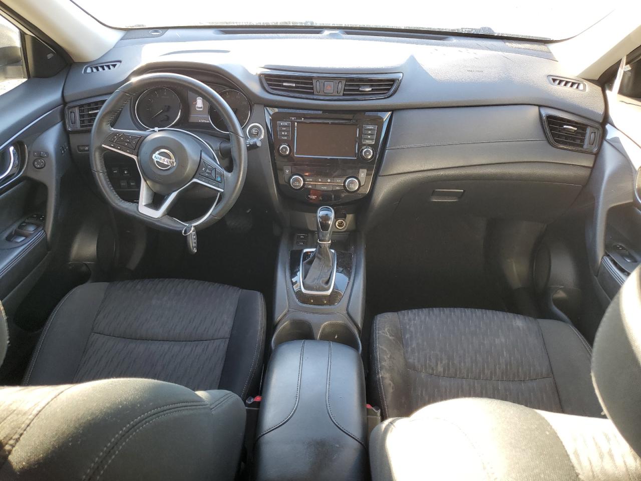 2019 Nissan Rogue - Image 8