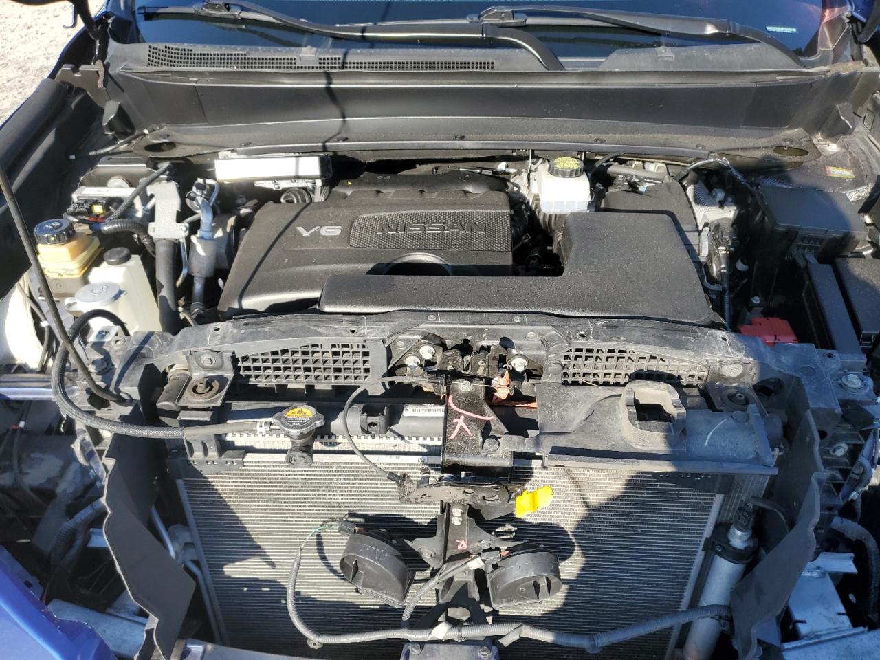 2020 Nissan Pathfinder - Image 12