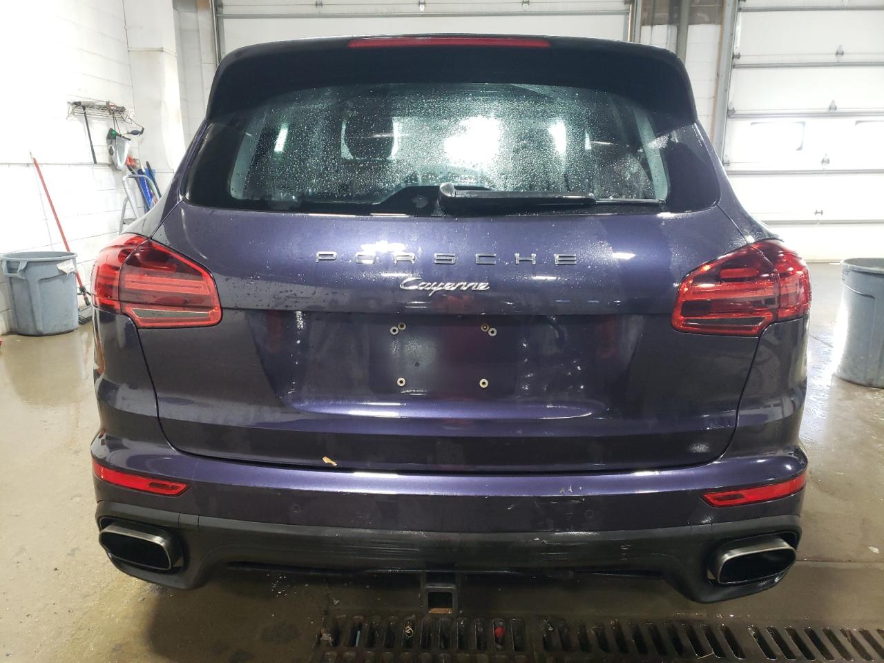 2017 Porsche Cayenne - Image 6