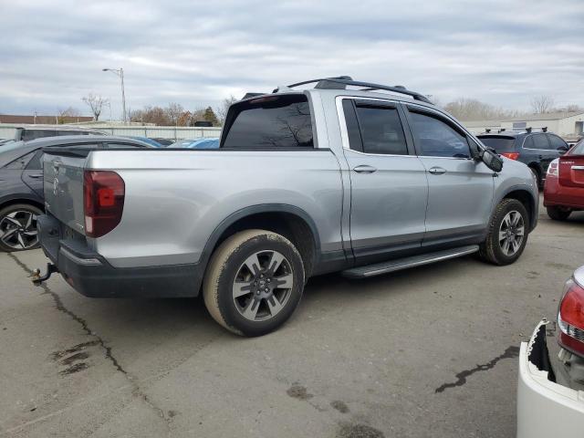  HONDA RIDGELINE 2017 Srebrny