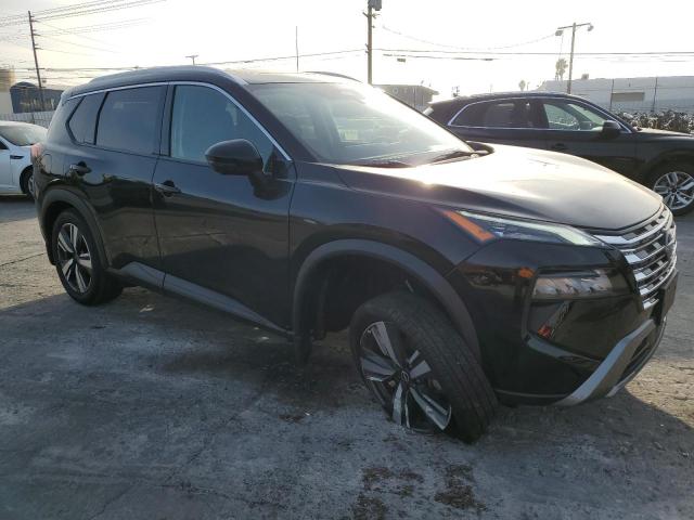  NISSAN ROGUE 2024 Czarny