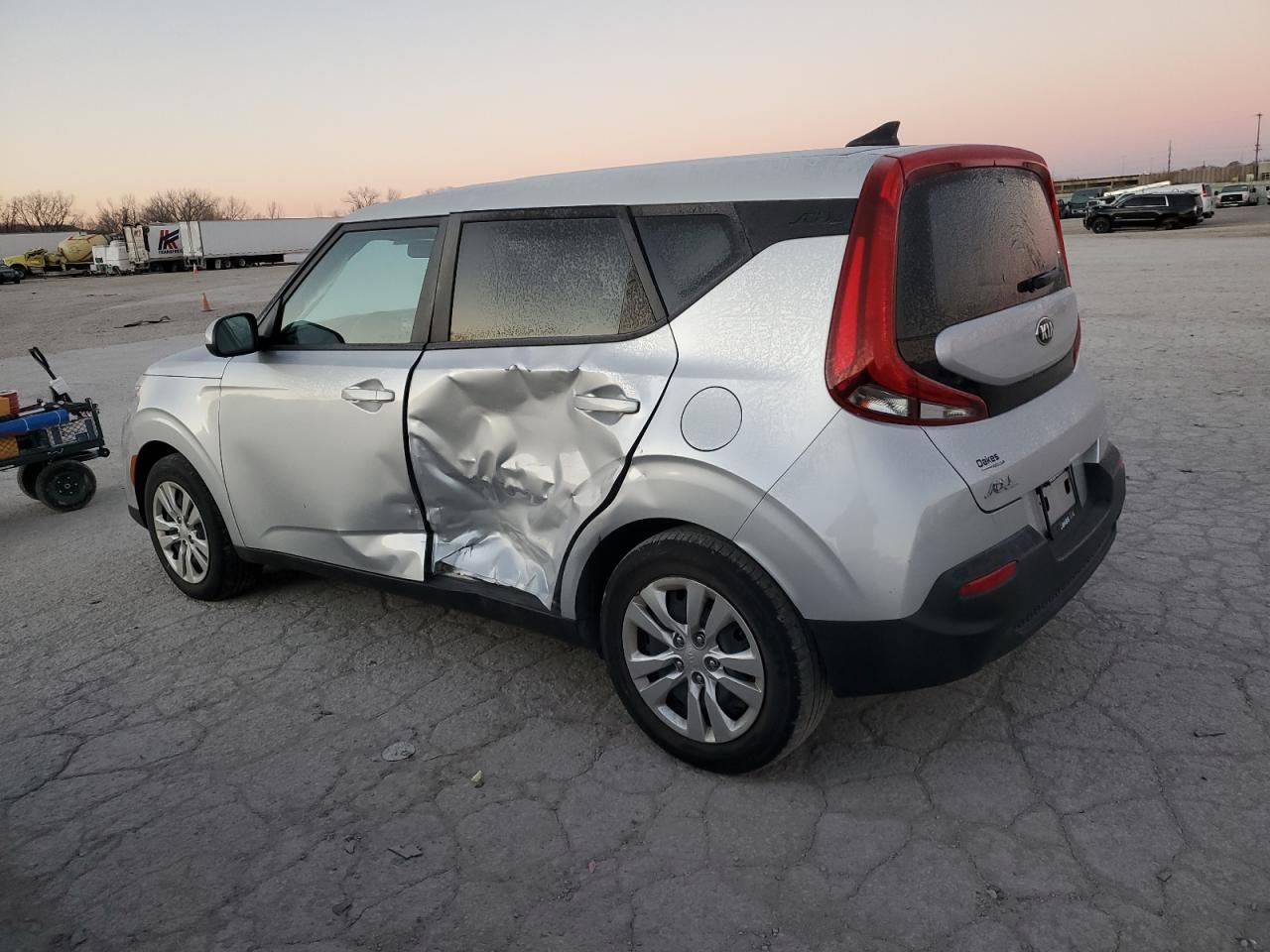 2020 Kia Soul - Image 2