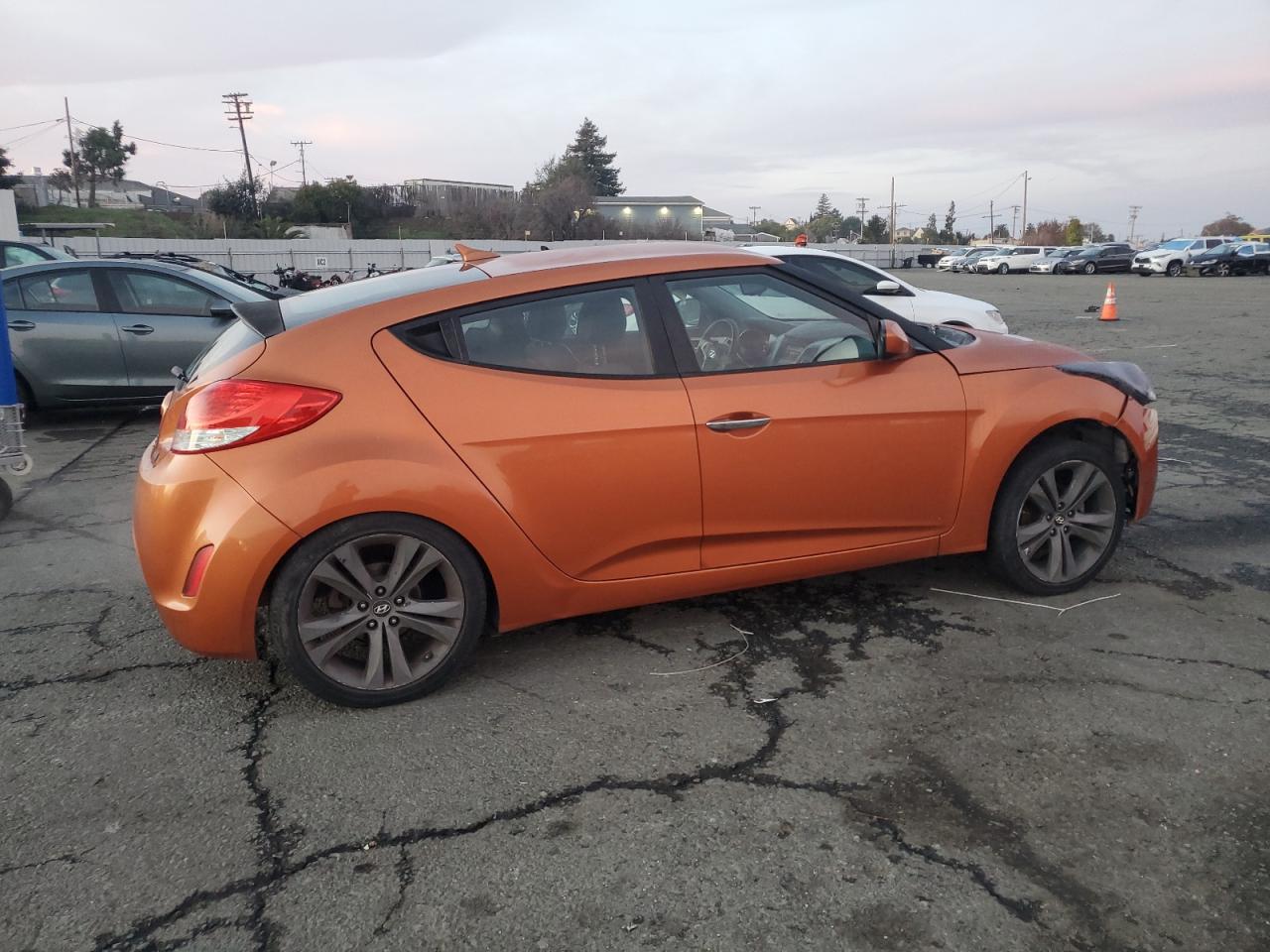 VIN KMHTC6AD0FU222916 2015 HYUNDAI VELOSTER no.3