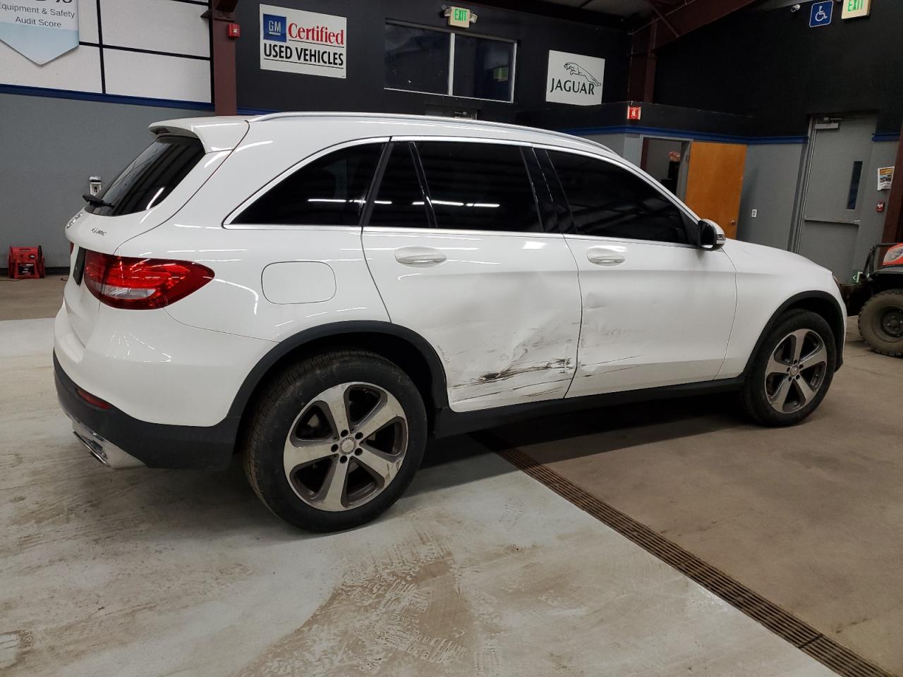 VIN WDC0G4JB9HF117517 2017 MERCEDES-BENZ GLC-CLASS no.3