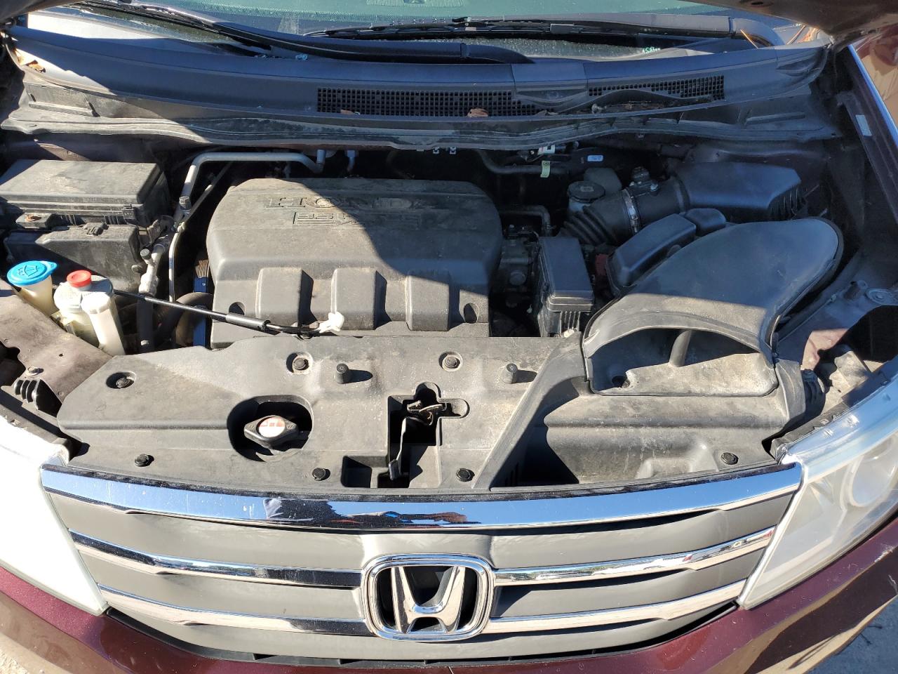 2011 Honda Odyssey - Image 12