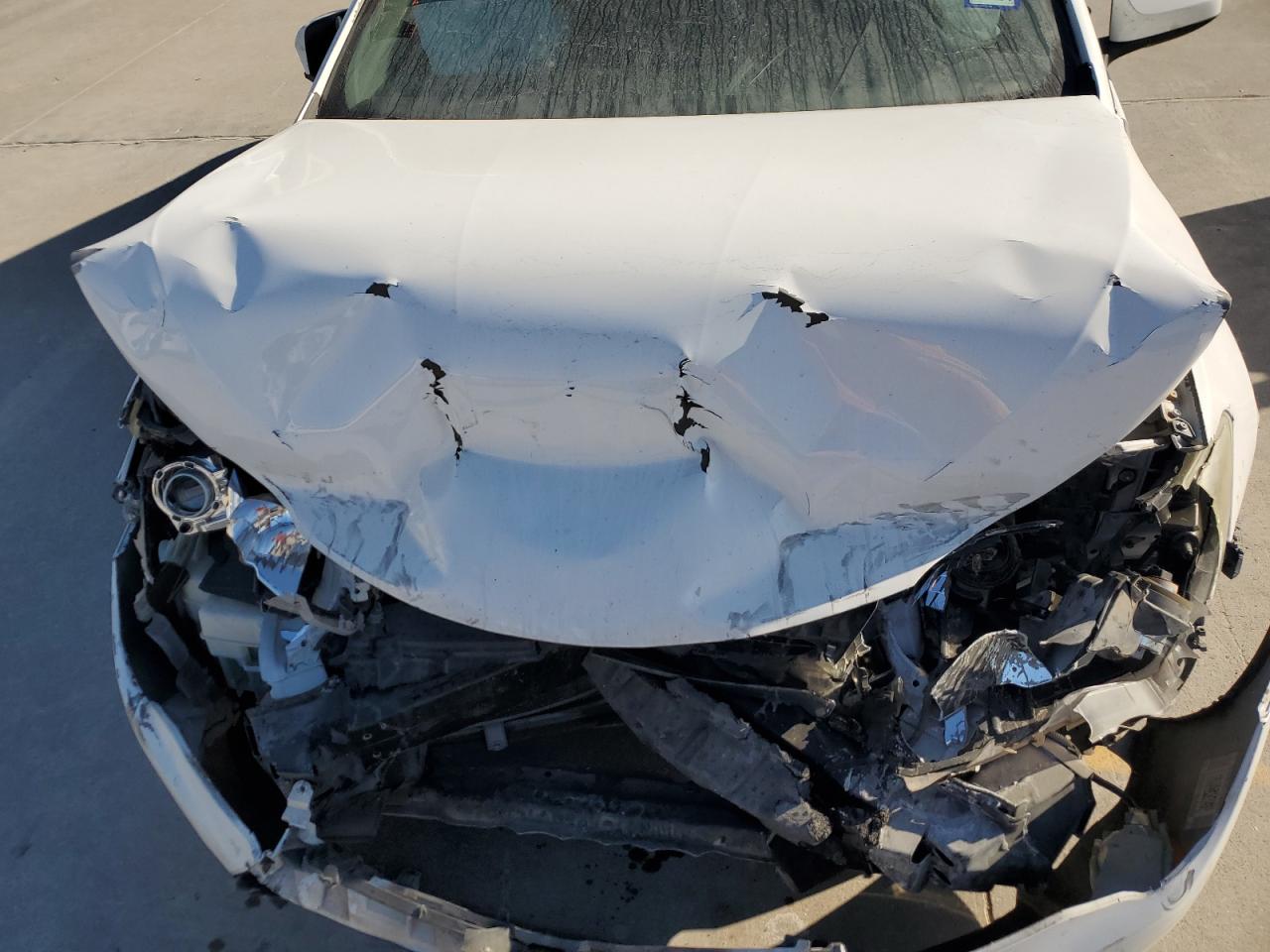 2015 Toyota Camry - Image 12