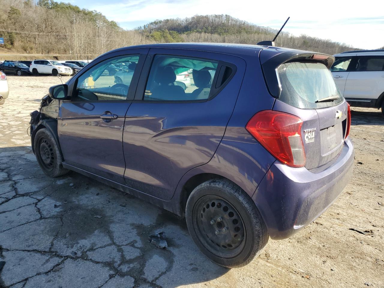 VIN KL8CB6SA9HC754632 2017 CHEVROLET SPARK no.2