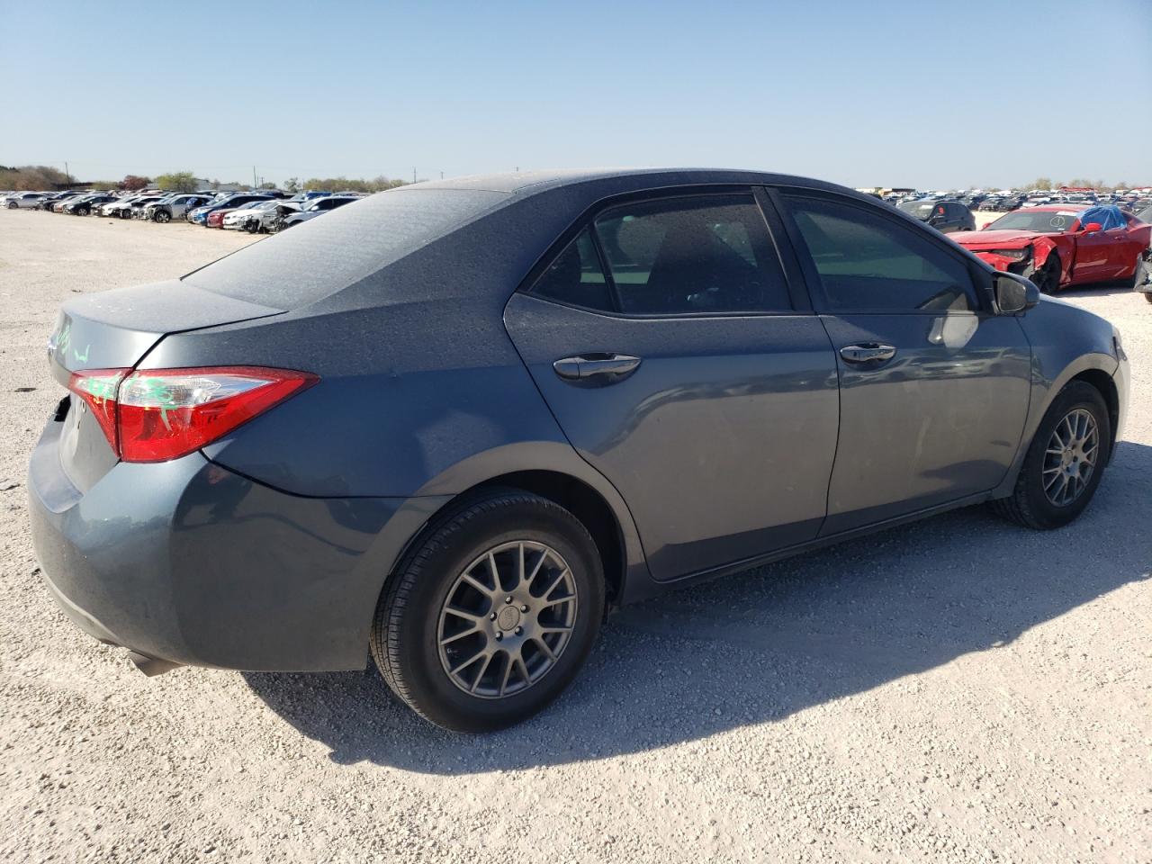 VIN 5YFBURHE7FP187804 2015 TOYOTA COROLLA no.3