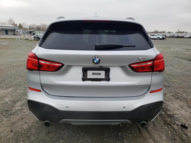  BMW X1 2017 Srebrny