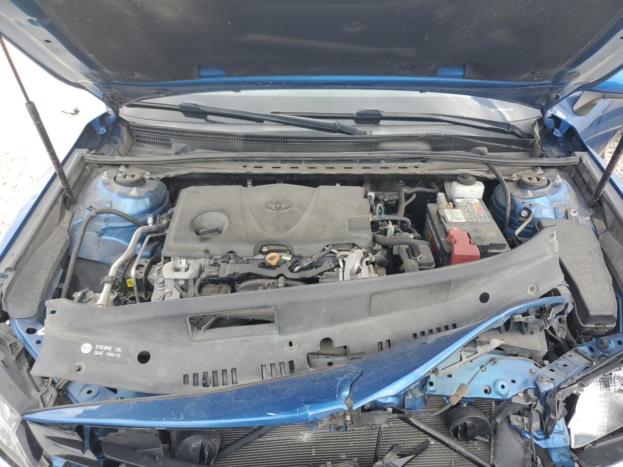 2020 Toyota Camry - Image 11