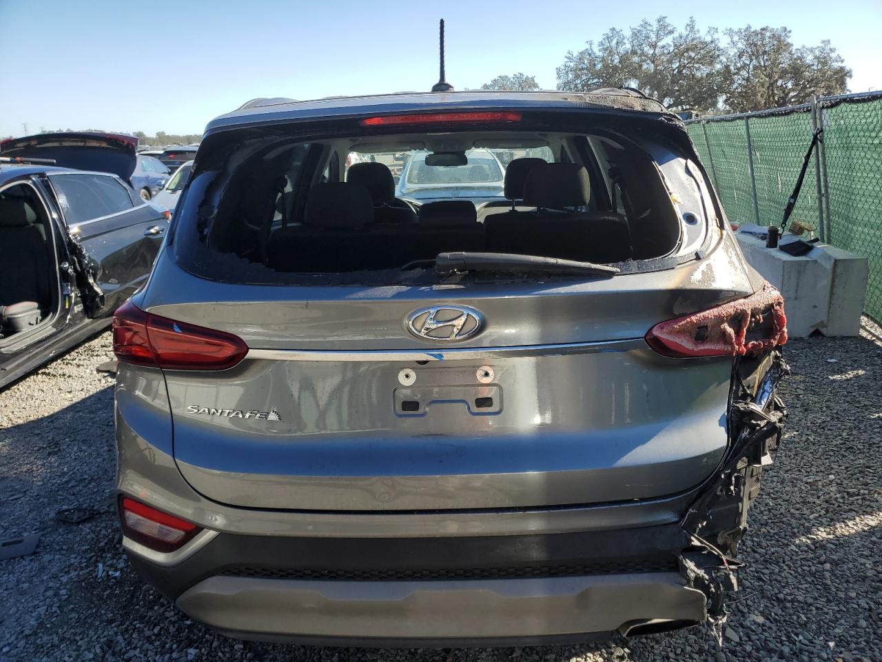 VIN 5NMS23AD6KH079487 2019 HYUNDAI SANTA FE no.6