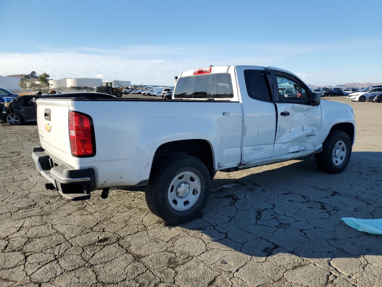 2017 Chevrolet Colorado - Image 3