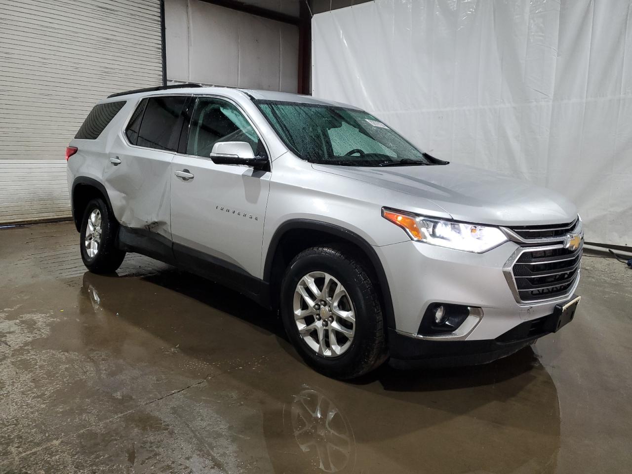 2020 Chevrolet Traverse - Image 4