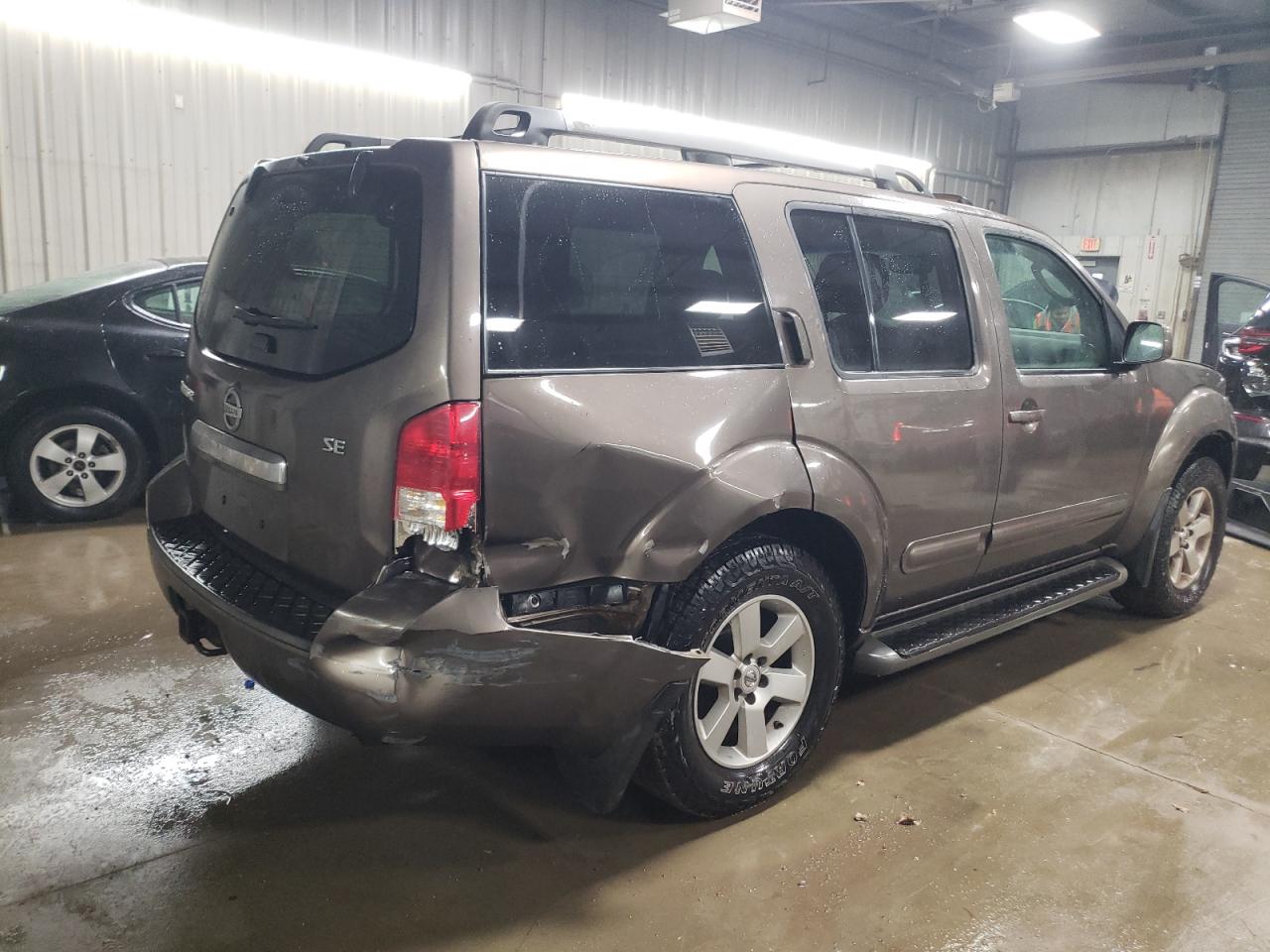 2008 Nissan Pathfinder - Image 3