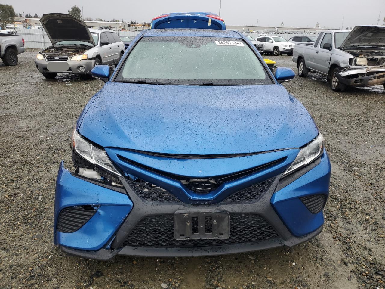 VIN 4T1B11HKXJU143741 2018 TOYOTA CAMRY no.5