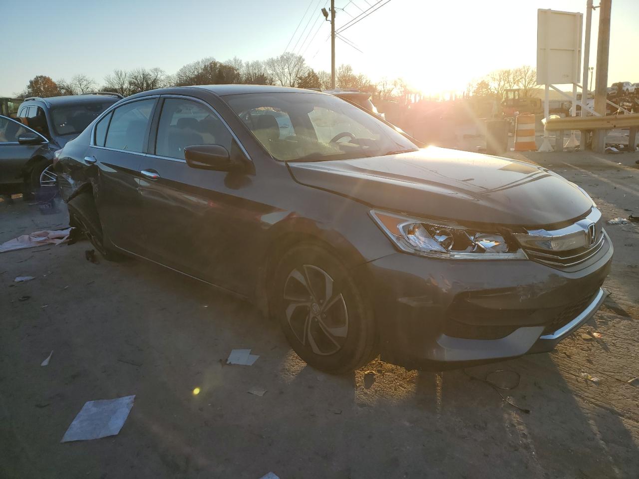 VIN 1HGCR2F35GA148828 2016 HONDA ACCORD no.4