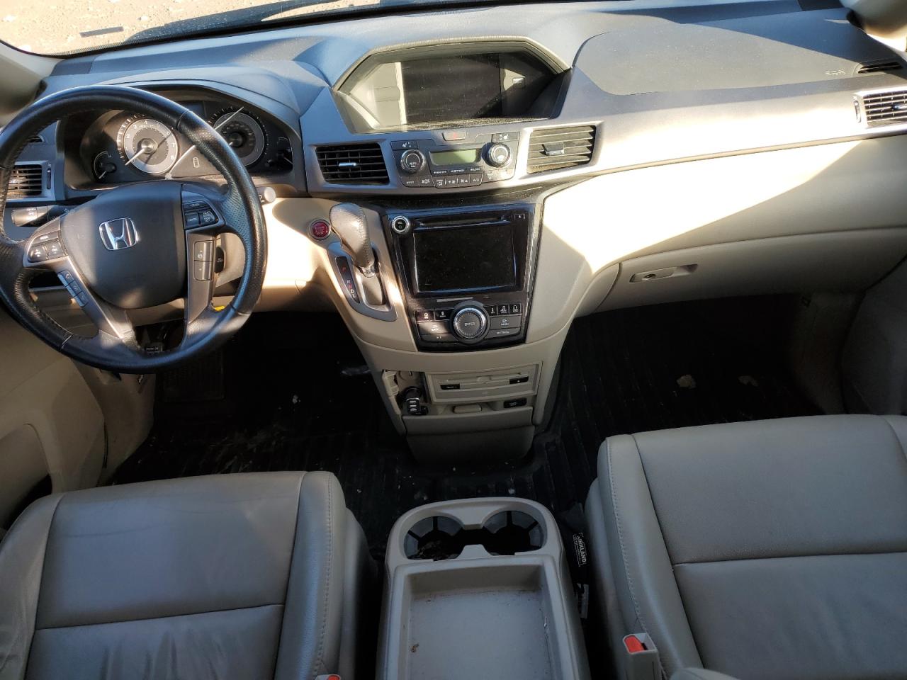 2014 Honda Odyssey - Image 8
