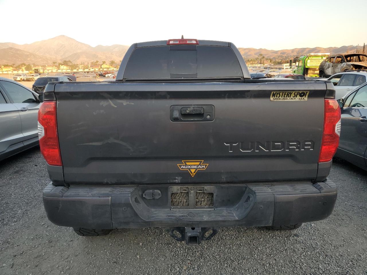 2020 Toyota Tundra - Image 6