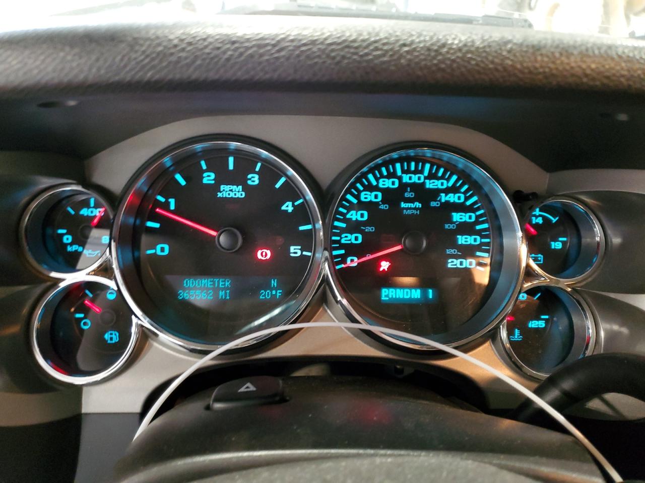 2014 GMC Sierra - Image 9