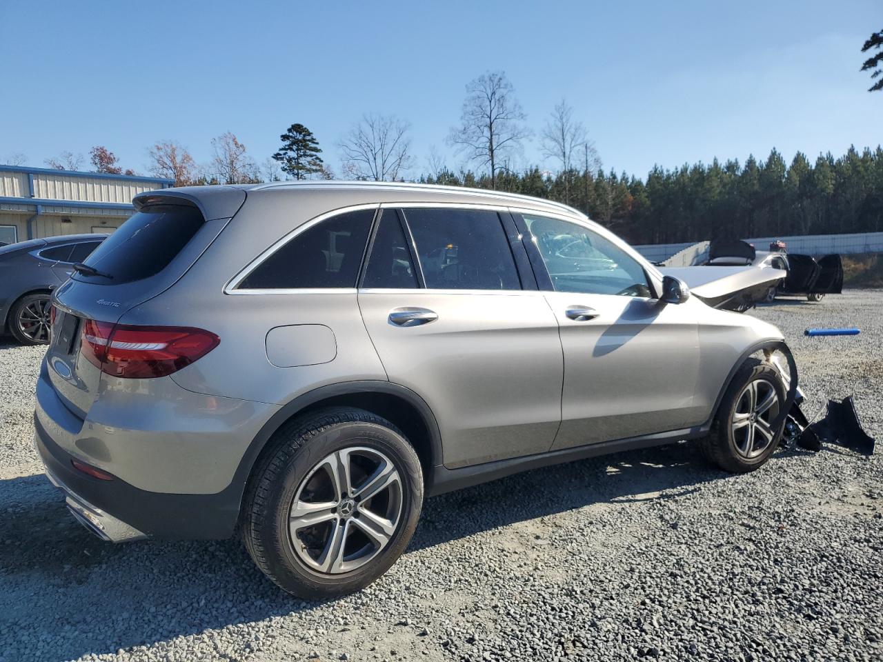 VIN WDC0G4KB1KV176587 2019 MERCEDES-BENZ GLC-CLASS no.3